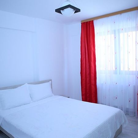 Rcc Apartaments Focşani Esterno foto