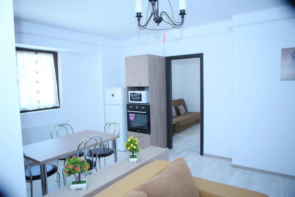 Rcc Apartaments Focşani Esterno foto